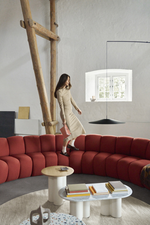 Aura_Lounge_Mood_Image_04.jpg