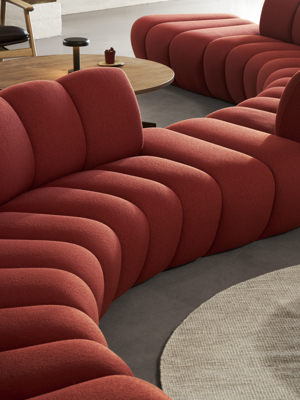Aura_Lounge_Mood_Image_08.jpg
